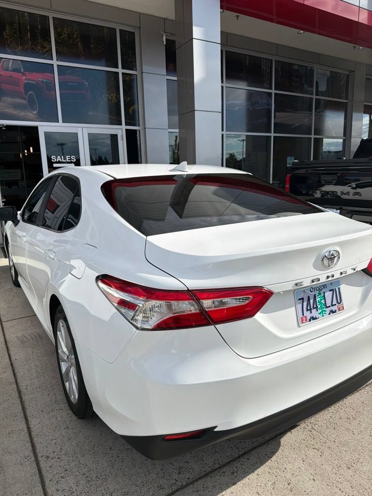 Certified 2019 Toyota Camry LE FWD image 6