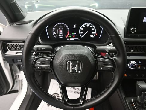 Used 2025 Honda Civic Sport image 6