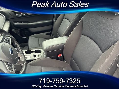 Used 2017 Subaru Legacy 2.5i Premium AWD/4WD image 11