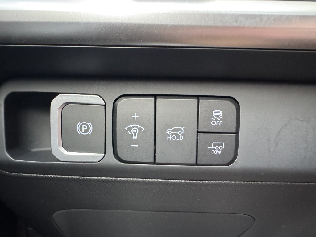 Used 2024 Hyundai Santa Fe XRT AWD/4WD image 31