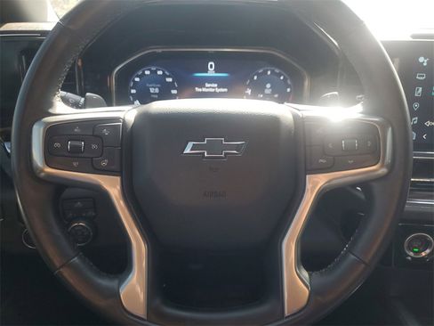 Used 2023 Chevrolet Silverado 1500 RST image 18