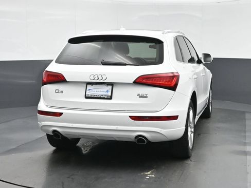 Used 2017 Audi Q5 2.0T Premium Plus w/ Technology Package AWD/4WD image 6