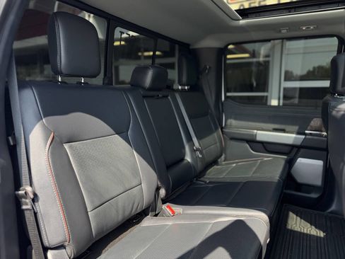 Used 2023 Ford F250 Lariat w/ Lariat Ultimate Package image 49