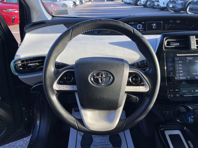 Used 2018 Toyota Prius Three FWD image 15