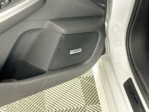 Certified 2025 Nissan Sentra SR w/ SR Premium Package image 27