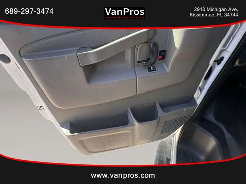 Used 2021 Chevrolet Express 2500 w/ Driver Convenience Package RWD image 8