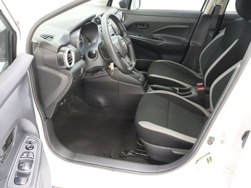 Used 2025 Nissan Versa S w/ Trunk Package image 14