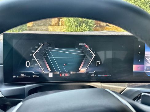 Used 2024 BMW 330i Sedan image 22