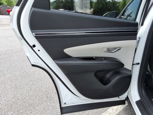 Used 2022 Hyundai Tucson SEL w/ Convenience Package FWD image 17