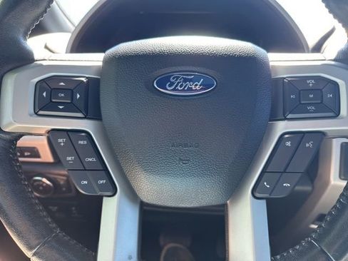 Used 2018 Ford F150 Lariat RWD image 22