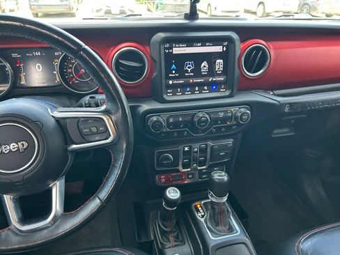 Used 2019 Jeep Wrangler Unlimited Rubicon AWD/4WD image 15