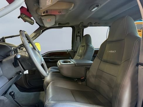 Used 2003 Ford F350 XL image 16