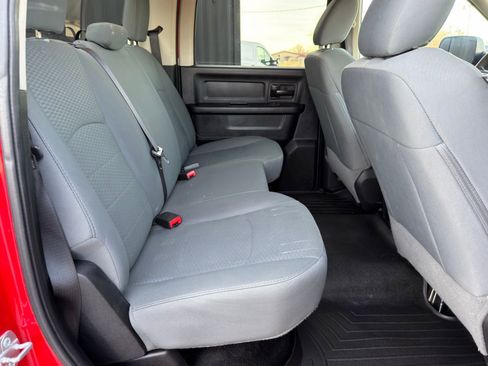 Used 2017 RAM 3500 Tradesman w/ Chrome Appearance Group image 32