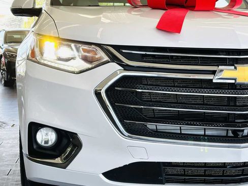 Used 2020 Chevrolet Traverse Premier FWD image 20