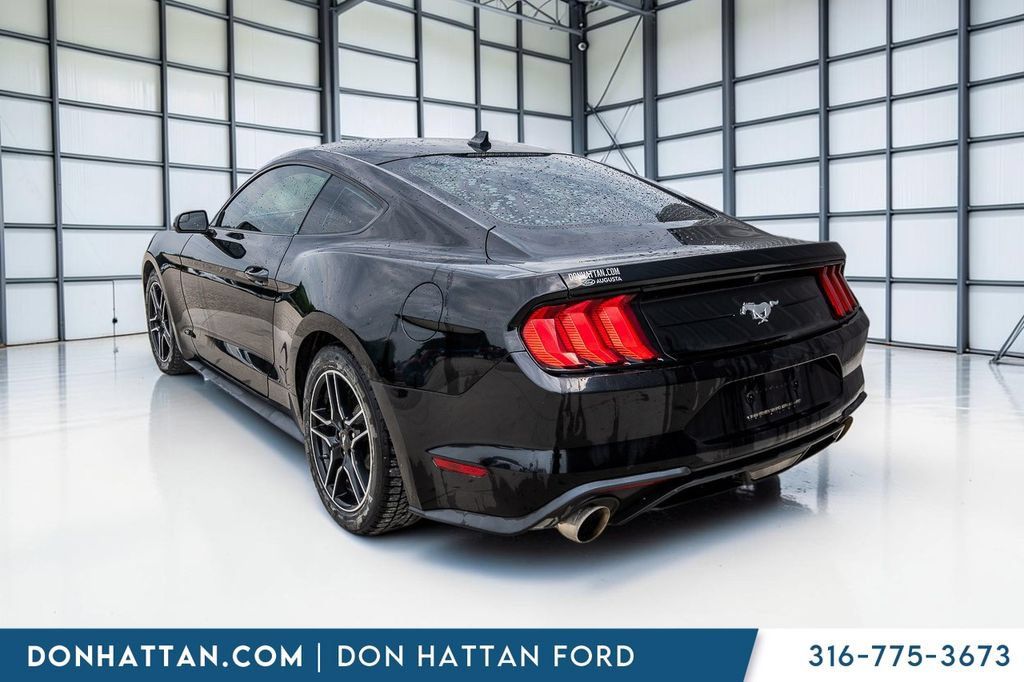 Used 2020 Ford Mustang Coupe RWD image 19