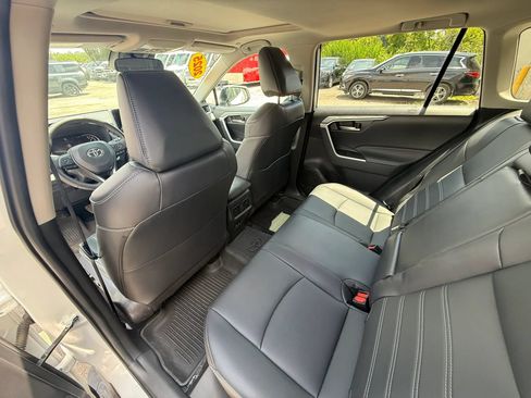 Used 2025 Toyota RAV4 XLE Premium w/ Weather Package AWD/4WD image 28