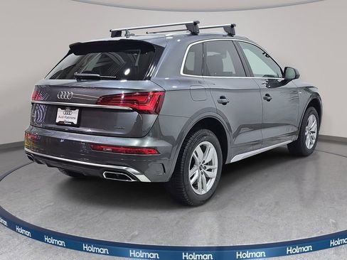 Used 2023 Audi Q5 2.0T Premium w/ Convenience Package image 6