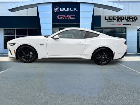 Used 2024 Ford Mustang GT RWD image 4