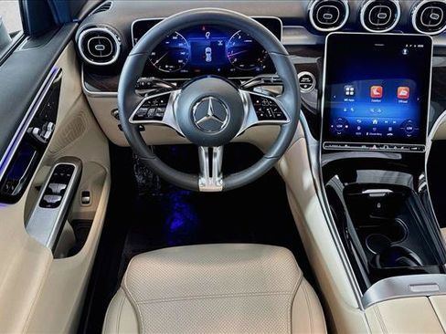 Used 2026 Mercedes-Benz GLC 300 4MATIC image 21