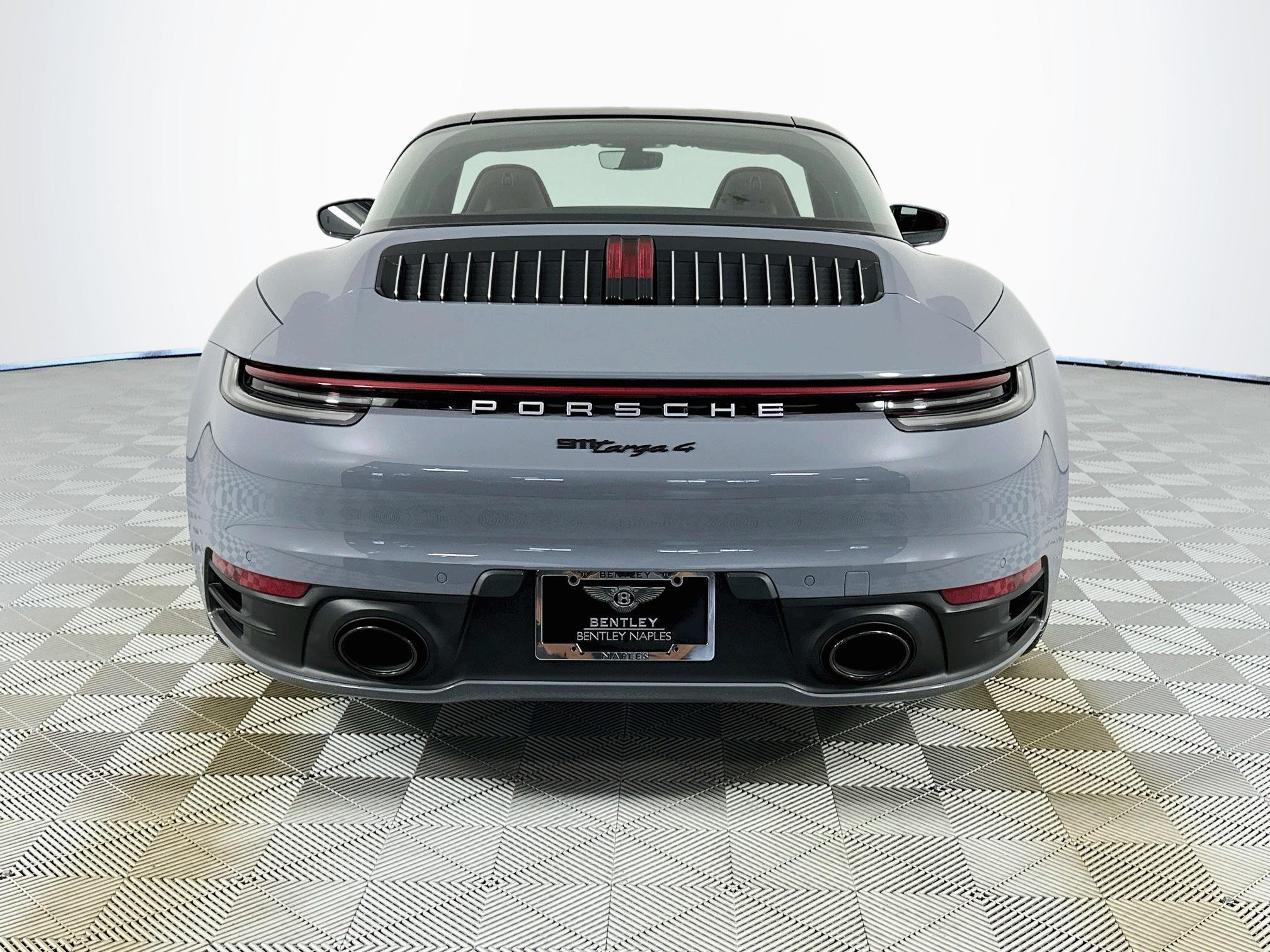 Used 2024 Porsche 911 Targa 4 AWD/4WD image 6