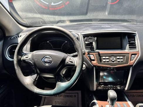 Used 2014 Nissan Pathfinder SL AWD/4WD image 24