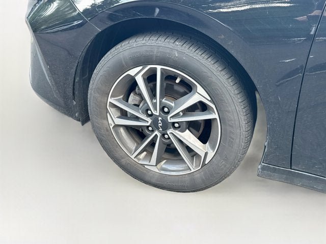 Certified 2023 Kia Forte LXS FWD image 26