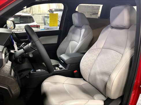 New 2026 Toyota Tacoma Limited image 9