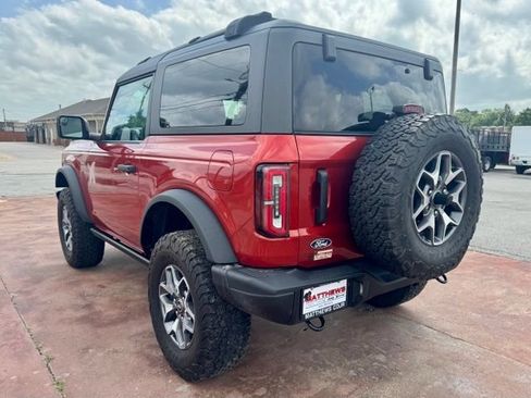 Used 2023 Ford Bronco Badlands AWD/4WD image 7