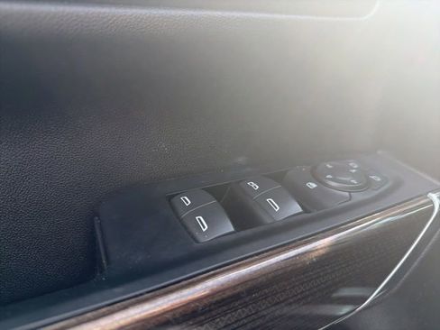 Used 2021 Chevrolet Silverado 1500 RST w/ Redline Edition image 13