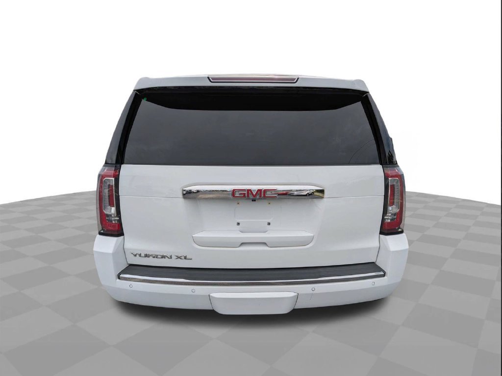 Used 2019 GMC Yukon XL Denali w/ Enhanced Security Package RWD image 5