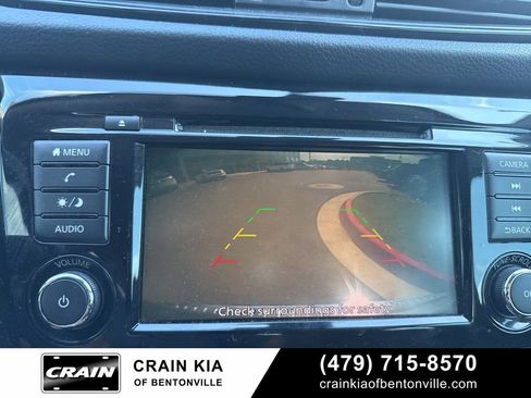 Used 2020 Nissan Rogue S w/ Special Edition Package FWD image 22