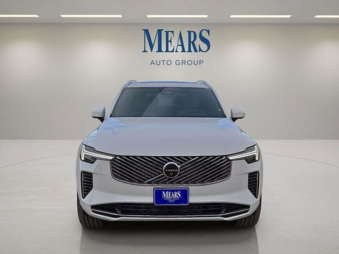 New 2026 Volvo XC90 B6 Plus w/ Protection Package Premier image 8