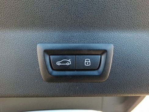 Used 2023 BMW X3 xDrive30i w/ Premium Package image 29