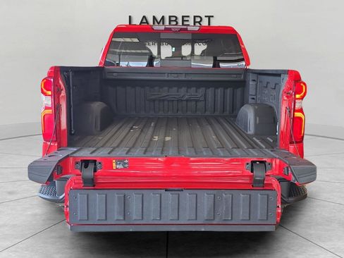 Used 2022 Chevrolet Silverado 1500 ZR2 w/ Technology Package AWD/4WD image 13