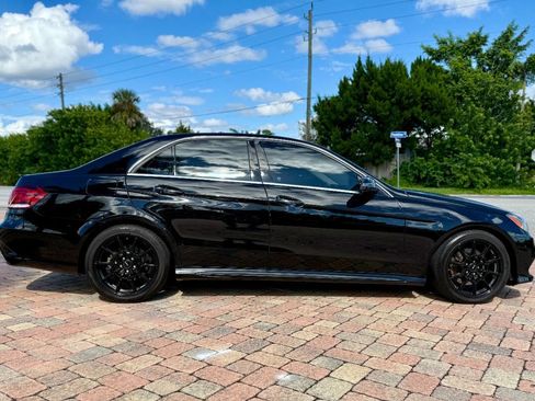 Used 2015 Mercedes-Benz E 350 4MATIC Sedan image 8