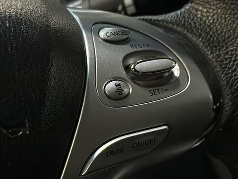 Used 2017 Nissan Murano Platinum AWD/4WD image 25
