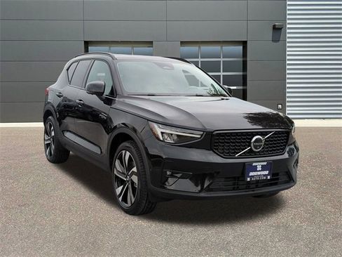 New 2026 Volvo XC40 B5 Plus w/ Protection Package Premier image 1