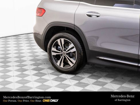 New 2026 Mercedes-Benz GLB 250 4MATIC image 41