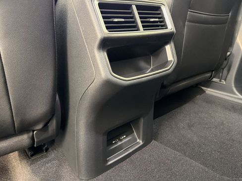 New 2026 Volkswagen Atlas Cross Sport SE AWD/4WD image 31