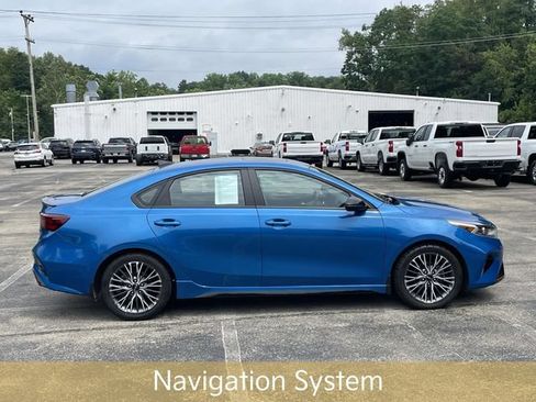 Used 2023 Kia Forte GT-Line w/ GT-Line Premium Package FWD image 2