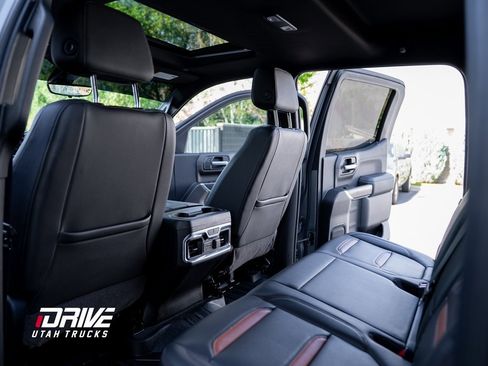 Used 2020 GMC Sierra 1500 AT4 image 28