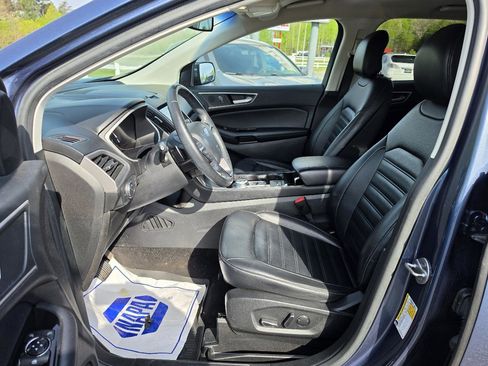 Used 2019 Ford Edge SEL w/ Equipment Group 201A AWD/4WD image 3