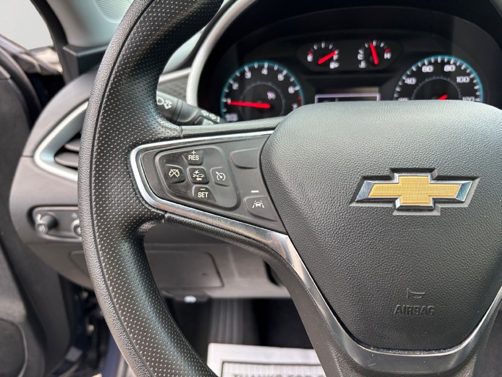 Used 2025 Chevrolet Malibu LT FWD image 21