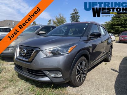 Used 2020 Nissan Kicks SR