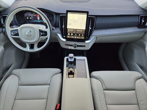 New 2026 Volvo XC90 T8 Ultra w/ Protection Package Premier image 27