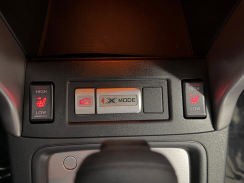 Used 2018 Subaru Forester 2.5i Premium w/ All-Weather Package image 15