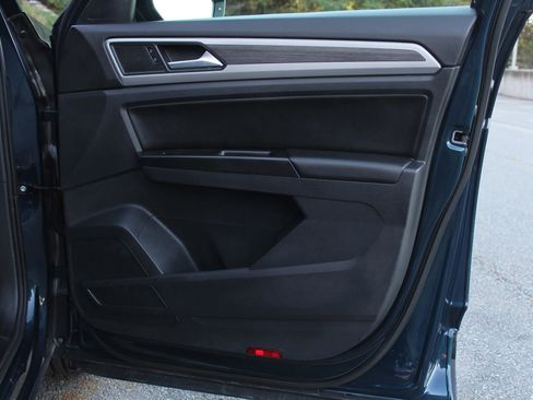 Used 2021 Volkswagen Atlas SEL image 19