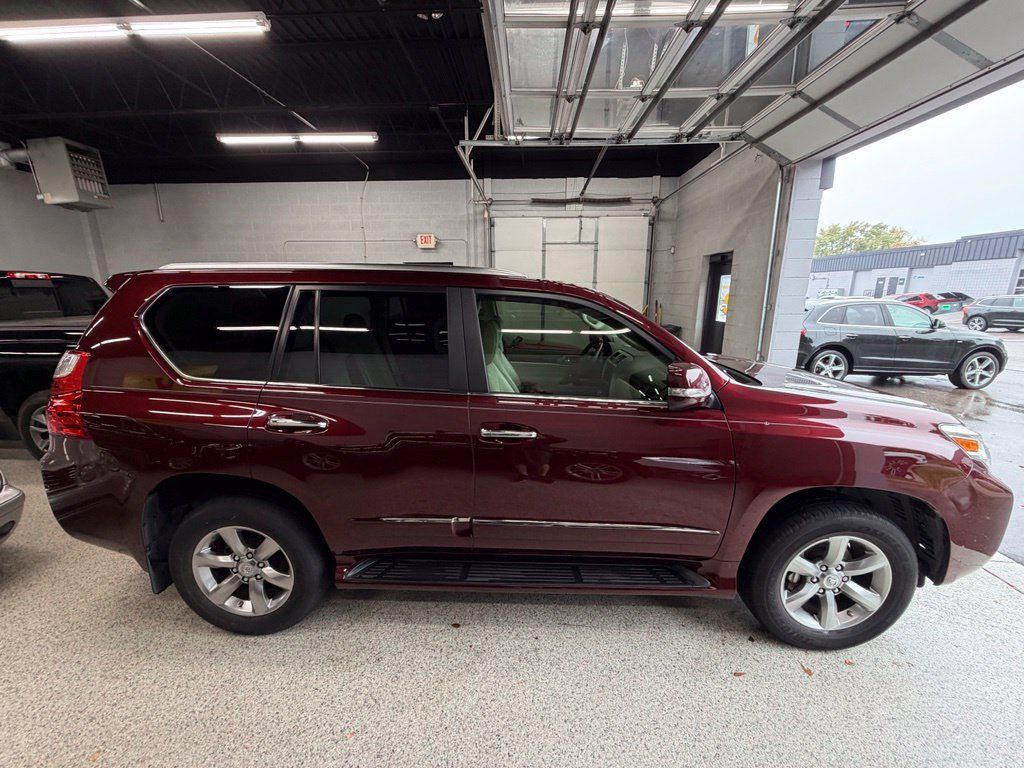 Used 2012 Lexus GX 460 Premium AWD/4WD image 6
