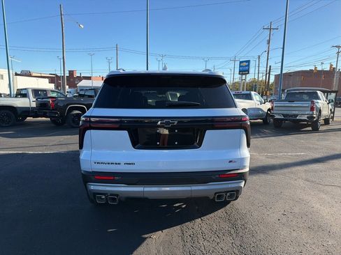 New 2026 Chevrolet Traverse Z71 w/ Enhanced Driving Package image 6