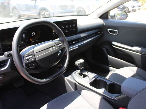 New 2026 Kia K4 LXS image 21